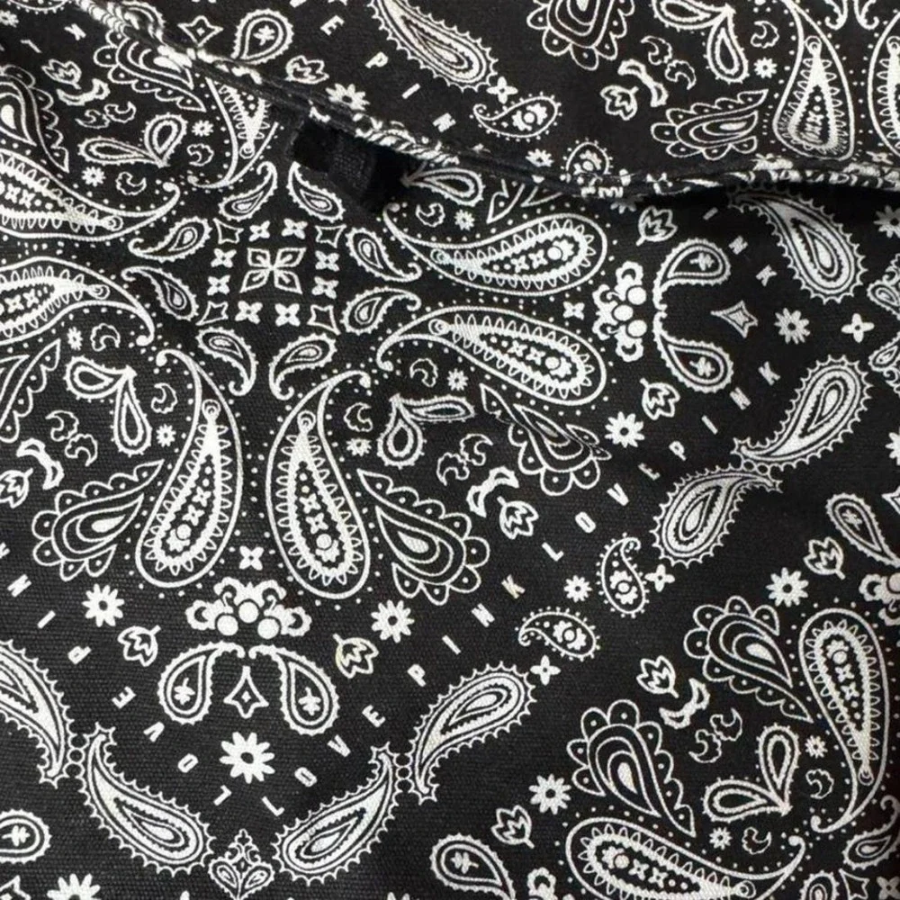 PINK Black and white paisley print bag with adjustable‎ straps NWT